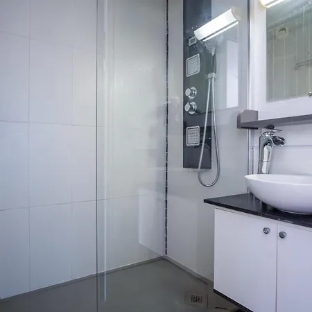 Apartman Avres - Welkeys Huez